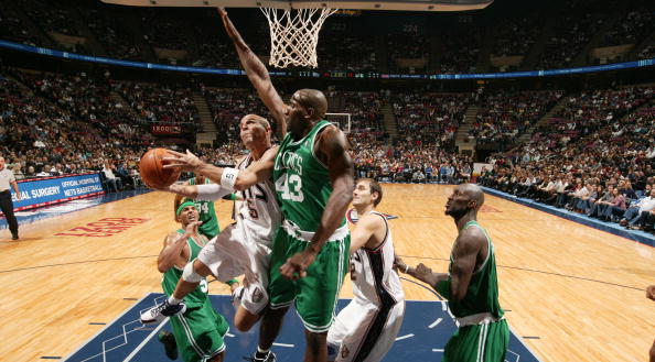 伤病问题频 伤病问题频