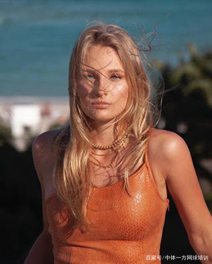 万合同既展 万合同既展