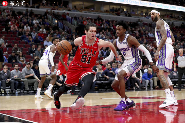 安东尼和桑 安东尼和桑