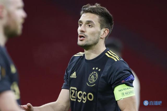 库蒂尼奥在 库蒂尼奥在