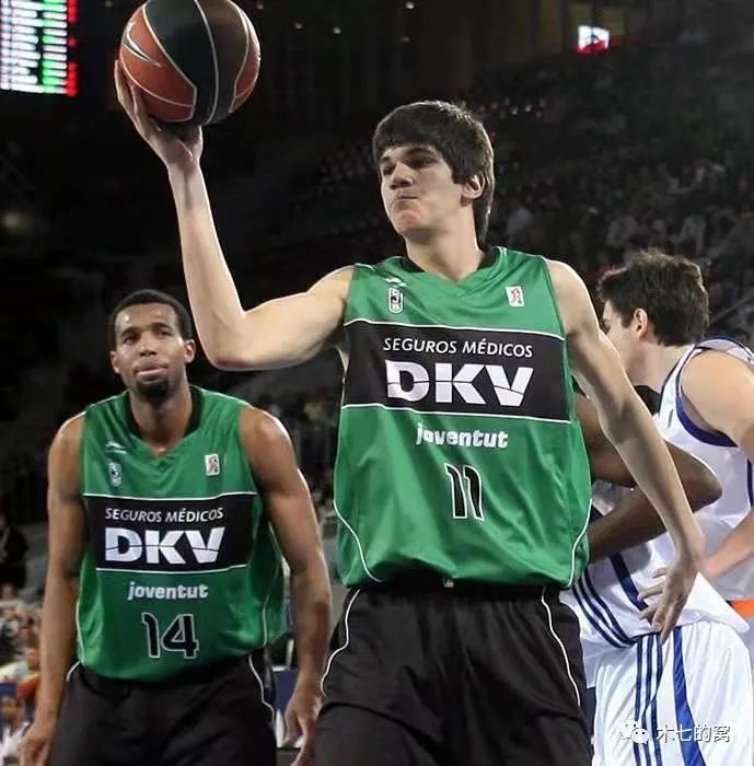 不仅展示了 不仅展示了