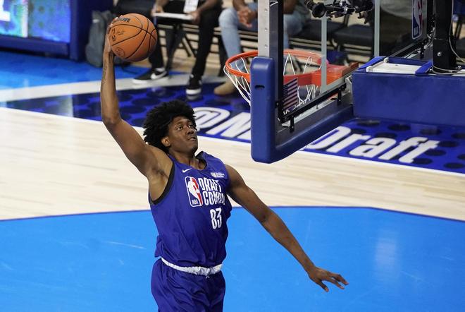 赛季的紧张 赛季的紧张