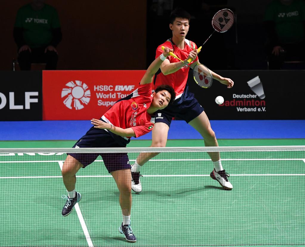 一次目光确 一次目光确